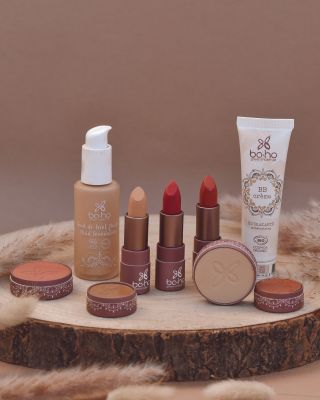 BABÍ LÉTO V BOHO BARVÁCH. 🌞🍁 Někde mezi létem a podzimem, kdy vynikne krása teplých a přirozených tónů. Dny doznívají...